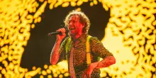 'Pezzo di amianto nell'area del concerto', annullato lo show di Jovanotti a Barletta
