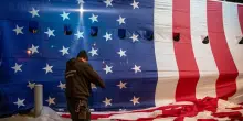 Sfida serrata alle primarie dem in Wisconsin, battuta Hong