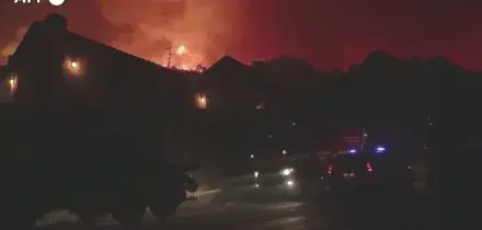 Incendio in Spagna, bruciati 15mila ettari: evacuati oltre mille residenti