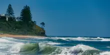 L'uragano Lala si rafforza mentre si avvicina a Big Island nelle Hawaii