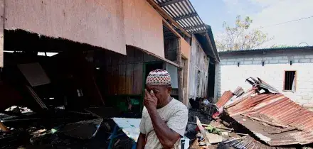 Sale a 38 morti il bilancio delle vittime nel sisma in Indonesia