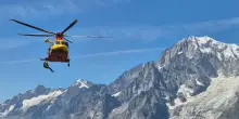 Esce dal rifugio per fare una foto e precipita, muore un escursionista