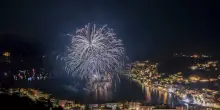 Omegna, il lago d'Orta si illumina con la festa di San Vito