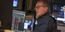 Prosegue rialzo globale rendimenti bond, Treasury 30 anni ai massimi da 2004