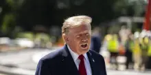Trump, l'Iran sta completamente collassando