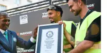Lidl, Guinness dei primati per il trapano Parkside che fa muovere il London Eye