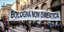 Bologna ricorda la strage, Meloni: 'Fu terrorismo feroce'. I familiari: 'Dalle sentenza matrice fascista'