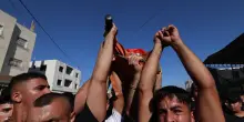 Tensione alle stelle in Cisgiordania, 14enne ucciso durante un'operazione dell'Idf