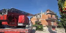 Esplosione in una palazzina a Cassino, due ustionati gravi