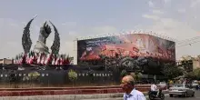 Tornano i raid Usa in Iran, attacco su Larak. Teheran prende di mira le basi americane