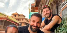 Sabato in Italia i turisti bresciani dal Nepal, ansia per i dispersi
