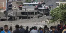Pechino, dispersi quasi 100 cittadini cinesi dopo le inondazioni in Nepal