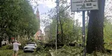 Tromba d'aria su Cremona, danneggiati anche Duomo e Palazzo Comunale
