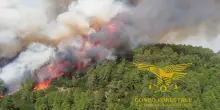 Incendio Ogliastra, tre Canadair in volo per operazioni bonifica