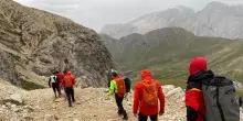 Chiusa la funivia del Sass Pordoi per maltempo, evacuate un centinaio di persone