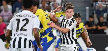 Serie A: in campo Juventus-Parma 1-0 DIRETTA e FOTO