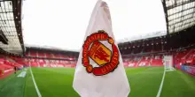 United indebitato, in vendita a 140 euro le zolle dell'Old Trafford
