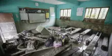 Fa evacuare gli studenti prima dell'inondazione in Nepal, un preside salva 900 alunni