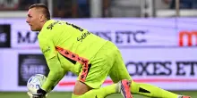 Serie A: Skorupski fa tardi alla riunione, in panchina per punizione