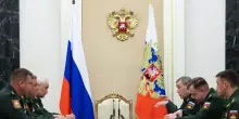 Putin aumenta di 15.000 il numero di militari, il totale sale a 1.550.000