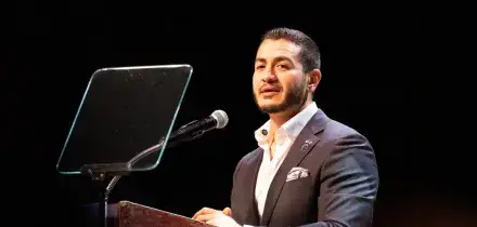 Nbc, Abdul El-Sayed ha vinto le primarie dem per il Senato in Michigan