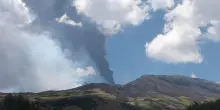 Etna, di nuovo chiuso spazio aereo, sospesi arrivi a Catania fino alle 21