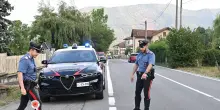 Resta ai domiciliari l'uomo che ha investito i ciclisti nel Torinese