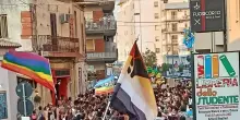 Il pride arriva per la prima volta a Catanzaro, grande partecipazione