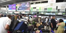 Etna: tornano normali le attivit&agrave; di volo all'aeroporto di Catania