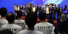 Shein raccoglie 1,7 miliardi con l'Ipo, ma titolo crolla fino al 10% al debutto