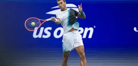 Us Open: Cobolli batte Schoolkate e va al terzo turno