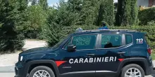 Tre cadaveri trovati in una casa nel savonese, tra le vittime anche un minorenne