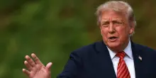 Trump, 'Zelensky smetta di colpire le raffinerie russe'