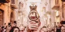 "'O sang. Il miracolo di San Gennaro", al cinema fede, tradizione e identit&agrave; popolare