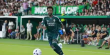 LaLiga: Mbapp&egrave; e Vinicius si coprono la maglia a sostegno di Ceuta, polemica in Spagna