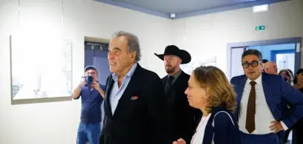 Oliver Stone a Roma: 'La guerra &egrave; una brama americana'