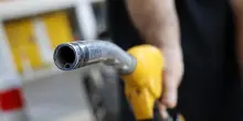 Non si arresta il calo del petrolio, il wti sotto i 100 dollari