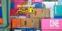 Istat, a luglio export rallenta, +0,3% mese, +4,7% anno