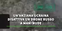 Un&rsquo;anziana ucraina disattiva un drone russo a mani nude