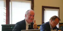 Il Veneto approva la legge sul fine vita. Zaia: "Risposta doverosa"