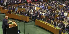 Trump all'Onu. 'L'America &egrave; tornata, pi&ugrave; forte che mai. L'Iran far&agrave; l'accordo dopo le midterm'