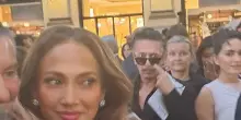 Anche Jennifer Lopez in Galleria a Milano per Vogue