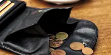Nella violenza domestica anche gli abusi finanziari
