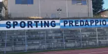 'Predappio tricolore' sulle casacche da calcio dei bimbi, polemica