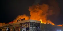 Attacchi russi su Zaporizhzhia, tre morti e diversi feriti