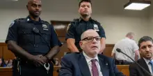 Weinstein condannato di nuovo a 15 anni di carcere per violenza sessuale