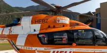Crolla solaio in un cantiere in Alto Adige, cinque operai feriti