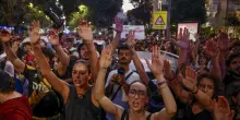 Scoppia il caso dello sfratto dell'87enne, la Spagna in piazza