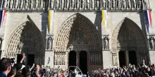 Papa Leone alla Francia: 'Dialogo urgente per prevenire derive autoritarie'