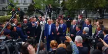 Trump, 'da vertici big tech impegno moralmente vincolante su sicurezza IA'